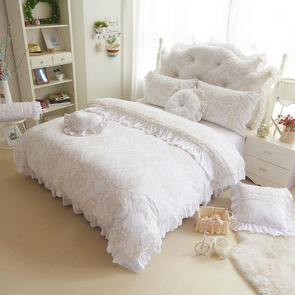 42 style beige white bedding sets 4/9pcs fleece jacquard winter full king duvet cover+bedskirt+pillowcases girl bed set1
42 style beige white bedding sets 4/9pcs fleece jacquard winter full king duvet cover+bedskirt+pillowcases girl bed set1