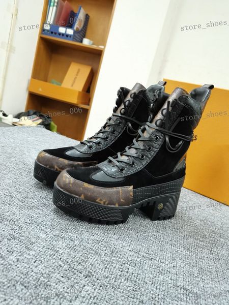 2020 world tour desert boot women boots platform boot spaceship ankle boots heel flamingos medal martin boots heavy duty soles, Black;red
2020 world tour desert boot women boots platform boot spaceship ankle boots heel flamingos medal martin boots heavy duty soles, Black;red