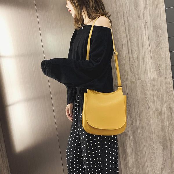2020 new women's handbag fashion spring and summer korean fashion women's portable trend shoulder bag beauty must-have
2020 new women's handbag fashion spring and summer korean fashion women's portable trend shoulder bag beauty must-have