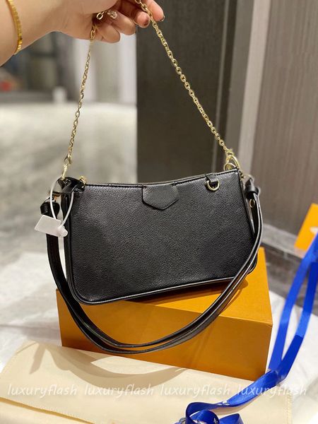 hobo shoulder bags women designers handbags easy pouch on strap high embossing letters vintage tote chain design
hobo shoulder bags women designers handbags easy pouch on strap high embossing letters vintage tote chain design