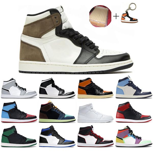 with socks 1s basketball shoes jumpman 1 pine green black men women sports sneaker fearless court purple shattered backboard mens trainers, White;red
with socks 1s basketball shoes jumpman 1 pine green black men women sports sneaker fearless court purple shattered backboard mens trainers, White;red