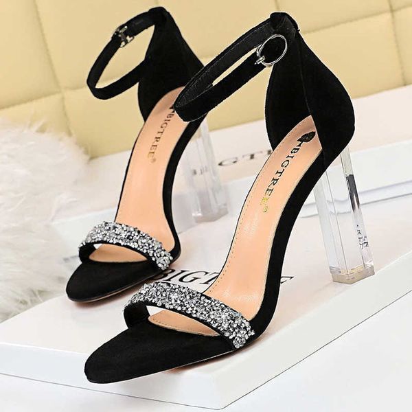 classic luxury designer shoes 2022 high heels transparent women pumps fashion ladies wedding summer sandals plus size 43 paris wholesale, Black
classic luxury designer shoes 2022 high heels transparent women pumps fashion ladies wedding summer sandals plus size 43 paris wholesale, Black