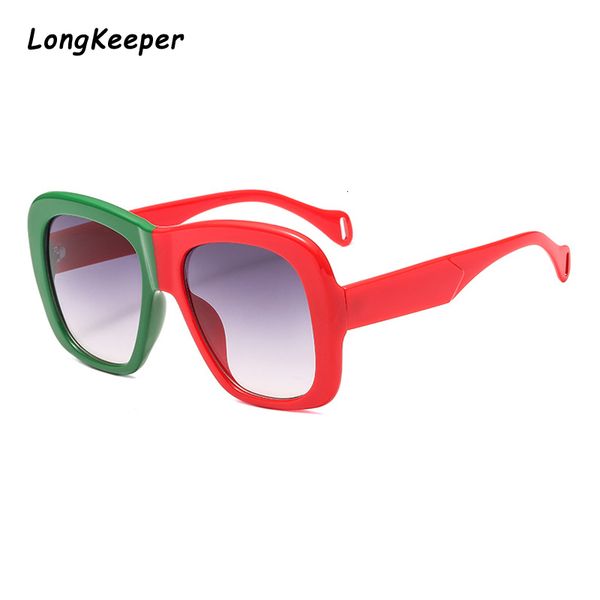 2020 luxury big square sunglasses women brand designer retro sun glasses for female oversized black shades oculos de sol uv400, White;black
2020 luxury big square sunglasses women brand designer retro sun glasses for female oversized black shades oculos de sol uv400, White;black