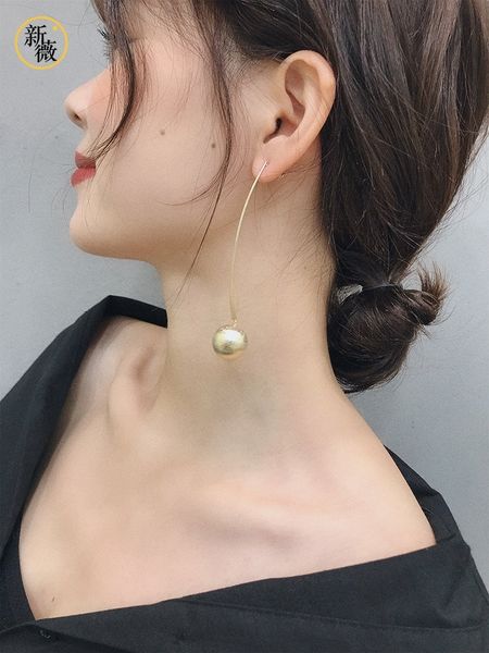 ball long temperament personality 925 silver needle ear hook metal pendant exaggerated tassel earrings
ball long temperament personality 925 silver needle ear hook metal pendant exaggerated tassel earrings
