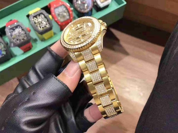 high end men's gold watchband luxury sports mechanical watch 40mm table factory sales of popular styles of their own diamond, Slivery;brown
high end men's gold watchband luxury sports mechanical watch 40mm table factory sales of popular styles of their own diamond, Slivery;brown
