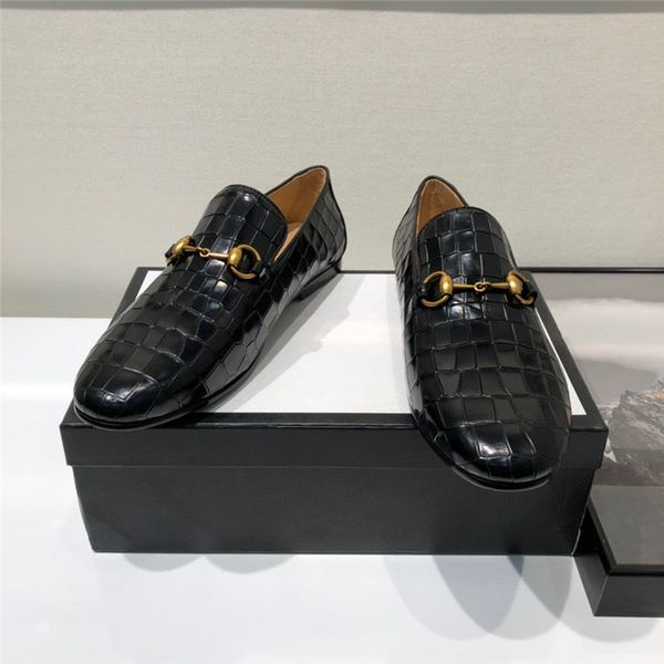 genuine leather men formal shoes brogue elegant classic business wedding social mens dress shoes, Black
genuine leather men formal shoes brogue elegant classic business wedding social mens dress shoes, Black
