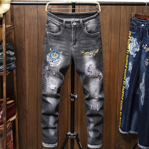men's jeans amazon selling original design hole patch embroidery small straight tube elastic 2038, Blue
men's jeans amazon selling original design hole patch embroidery small straight tube elastic 2038, Blue
