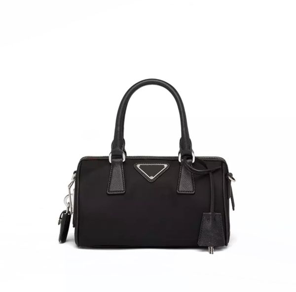 delivery fashion lady handbag cross body bag one shoulder bag postman bag size:20*11*11.5cm 1bb846
delivery fashion lady handbag cross body bag one shoulder bag postman bag size:20*11*11.5cm 1bb846