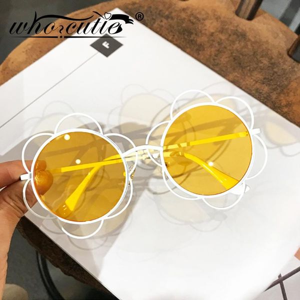 sunglasses who cutie metal flower women round frame 2021 design vintage retro chic sunnies sun glasses female s026, White;black
sunglasses who cutie metal flower women round frame 2021 design vintage retro chic sunnies sun glasses female s026, White;black