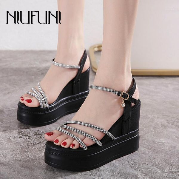 gladiator rhinestone women sandals wedge buckle high heels platform roman shoes niufuni casual summer footwear shoes for women1, Black
gladiator rhinestone women sandals wedge buckle high heels platform roman shoes niufuni casual summer footwear shoes for women1, Black