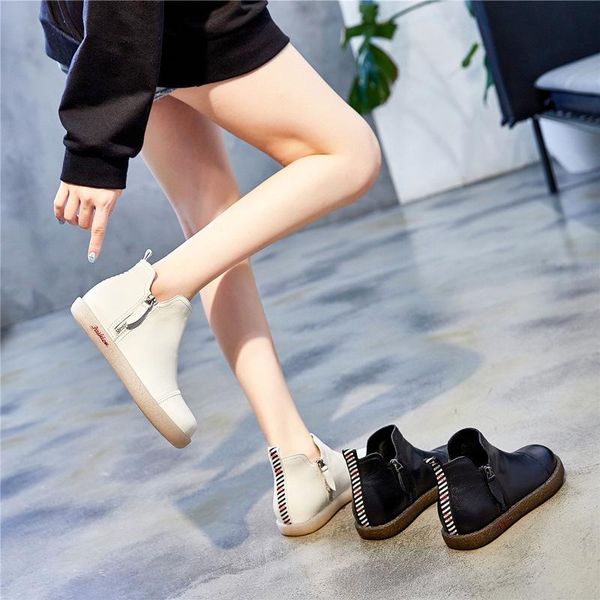 boots female 2021 winter leather boots, is beef tendon single side zippers soft bottom shoes and cotton, Black
boots female 2021 winter leather boots, is beef tendon single side zippers soft bottom shoes and cotton, Black