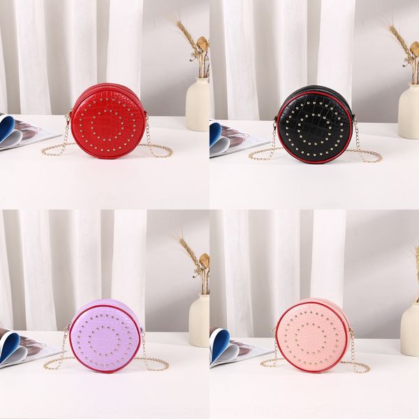 chain small garden mobile phone women's 2020 new rivet decoration stone pattern single shoulder straddle women's bag mobile phone
chain small garden mobile phone women's 2020 new rivet decoration stone pattern single shoulder straddle women's bag mobile phone
