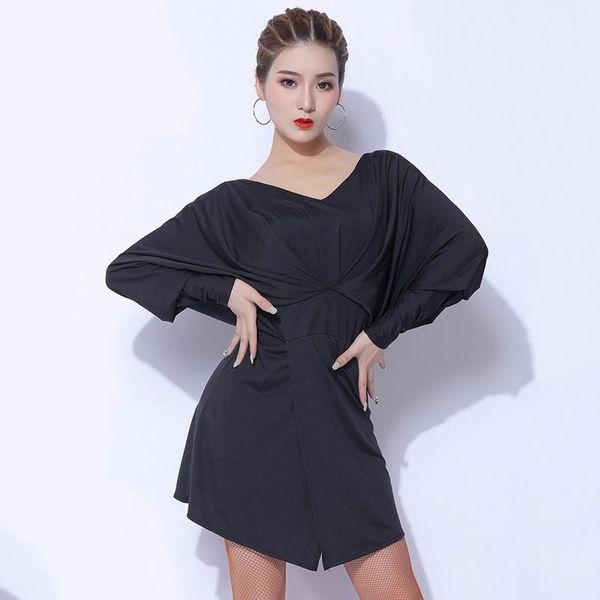 2021 latin dance dress women loose bat-sleeved practice dress wear samba rumba cha cha dance clothes long sleeve black, Black;red
2021 latin dance dress women loose bat-sleeved practice dress wear samba rumba cha cha dance clothes long sleeve black, Black;red