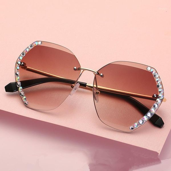 sunglasses 2021 diamonds shiny 4-color metal rimless women's glasses fashion travel sun uv4001, White;black
sunglasses 2021 diamonds shiny 4-color metal rimless women's glasses fashion travel sun uv4001, White;black