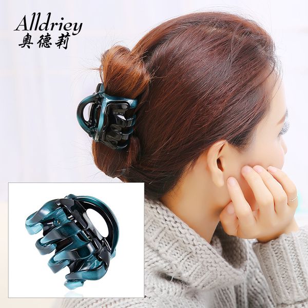 korean accessories medium pan vertical resin resistant claw bath hair clip korea hairpin
korean accessories medium pan vertical resin resistant claw bath hair clip korea hairpin