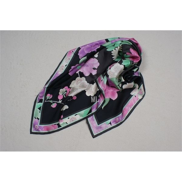 fashion elegant flower 100% silk scarf 90*90 cm square shawl hand made roll wrap for women lady y201024, Blue;gray
fashion elegant flower 100% silk scarf 90*90 cm square shawl hand made roll wrap for women lady y201024, Blue;gray