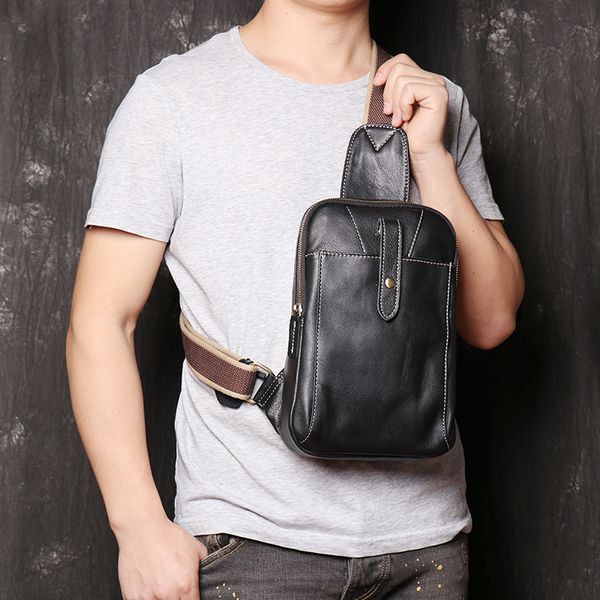 2020 sale crazy horse men casual leather fashion slingschest design bag of a shoulder cross male purse 5w3h, Black;red
2020 sale crazy horse men casual leather fashion slingschest design bag of a shoulder cross male purse 5w3h, Black;red