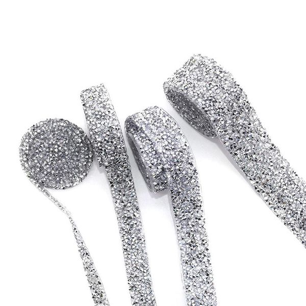 1 yard sewing trim crystal motif strass fix rhinestone tape applicator ribbon applique for dress cloth decor crafts
1 yard sewing trim crystal motif strass fix rhinestone tape applicator ribbon applique for dress cloth decor crafts