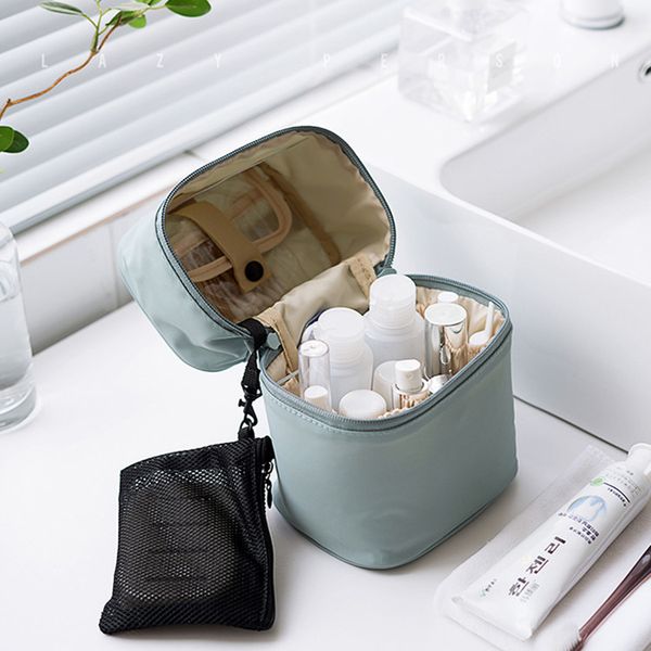 2020 new ultra instagram wind cosmetics collection bag large capacity portable travel cosmetic bag
2020 new ultra instagram wind cosmetics collection bag large capacity portable travel cosmetic bag
