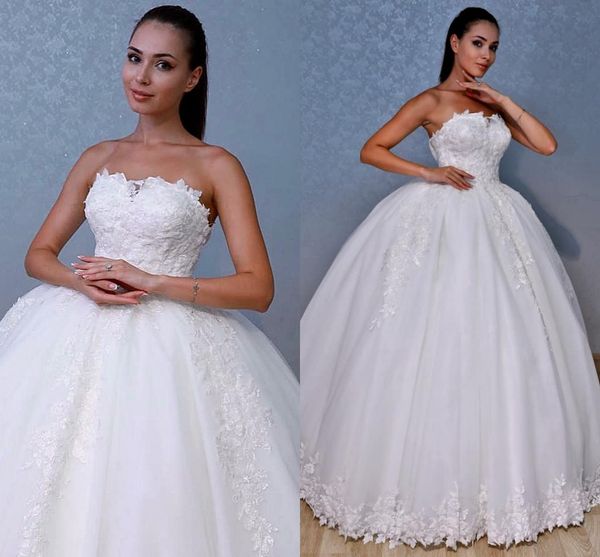 2021 strapless ball gown wedding dresses plus size backless formal arabic dubai bridal gowns lace appliqued vestidos de novia al7344, White
2021 strapless ball gown wedding dresses plus size backless formal arabic dubai bridal gowns lace appliqued vestidos de novia al7344, White