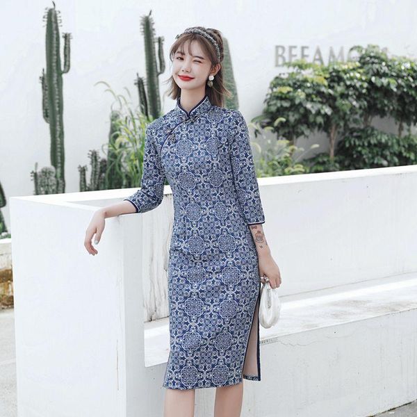 ethnic clothing vintage blue white handmade buttons dress chinese style plaid suede cheongsam elegant women seven points sleeve qipao, Red
ethnic clothing vintage blue white handmade buttons dress chinese style plaid suede cheongsam elegant women seven points sleeve qipao, Red