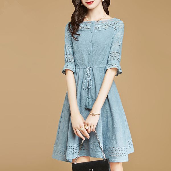 temperament cut out lace edge dress women's autumn new five point sleeve high waist a-line skirt, Black;gray
temperament cut out lace edge dress women's autumn new five point sleeve high waist a-line skirt, Black;gray