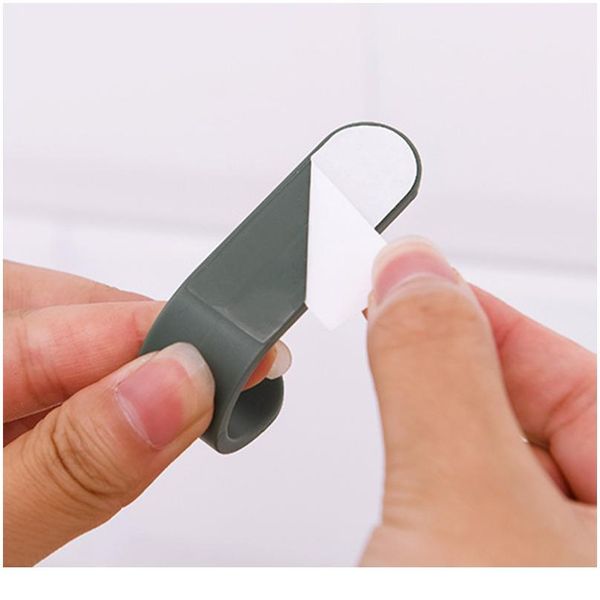 4pcs/set towel hooks plastic door hangers self adhesive wall hangers hat racks keys hanger home decor organizer bbyijf
4pcs/set towel hooks plastic door hangers self adhesive wall hangers hat racks keys hanger home decor organizer bbyijf