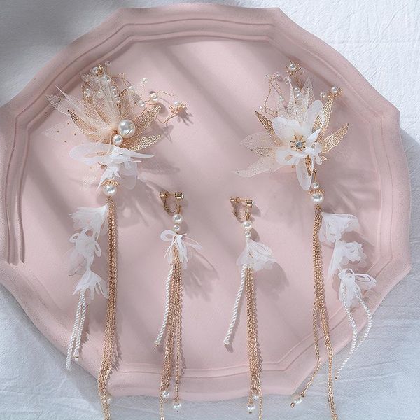 handmade bridal headdress 2020 super fairy simple wedding dress hair salon sen xianmei style sweet and romantic1, Golden;silver
handmade bridal headdress 2020 super fairy simple wedding dress hair salon sen xianmei style sweet and romantic1, Golden;silver