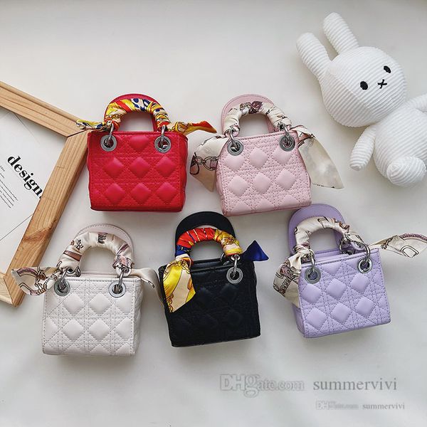 luxury kids printed scarves handbags girls diamond lattice quilted crossbody bags children metals chain single shoulder bag q4634, Black
luxury kids printed scarves handbags girls diamond lattice quilted crossbody bags children metals chain single shoulder bag q4634, Black