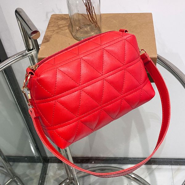 2022 new favorite designer bag women handbag leather totes shoulder bags fashion handbags purses set crossbody shoulder storage lady bag
2022 new favorite designer bag women handbag leather totes shoulder bags fashion handbags purses set crossbody shoulder storage lady bag