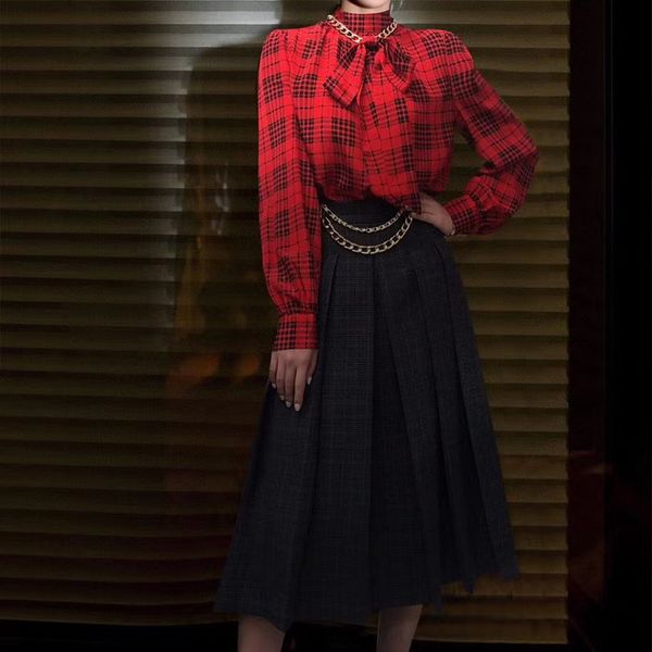 spring 2021 printing single plaid bow breasted long chain shirt sleeve with large sheath stocking skirt of two suit parts chhd, White
spring 2021 printing single plaid bow breasted long chain shirt sleeve with large sheath stocking skirt of two suit parts chhd, White