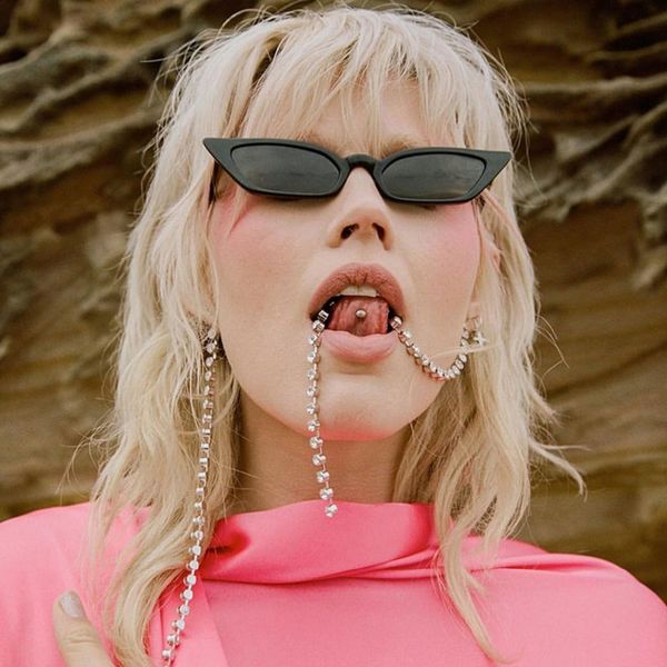 new women chic narrow cat eye sunglasses ultraviolet-proof sun glasses for outdoor shopping travel beach pgraph
new women chic narrow cat eye sunglasses ultraviolet-proof sun glasses for outdoor shopping travel beach pgraph