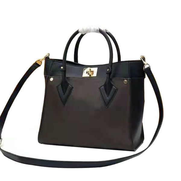 luxurys designers bags leather cross bag shoulder handbag women's handbag purse fashion shoulder bag
luxurys designers bags leather cross bag shoulder handbag women's handbag purse fashion shoulder bag