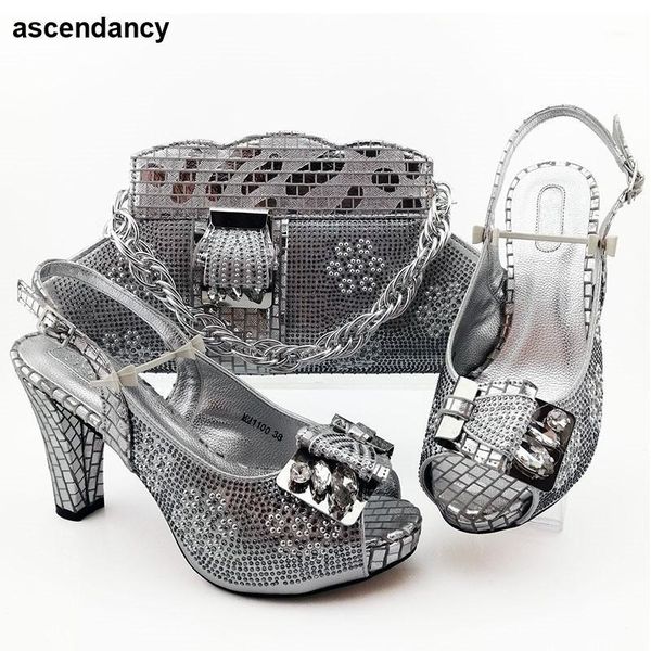 new summer high heeled shoes for women african shoes and bags matching set decorated with appliques african and bag with1, Black
new summer high heeled shoes for women african shoes and bags matching set decorated with appliques african and bag with1, Black