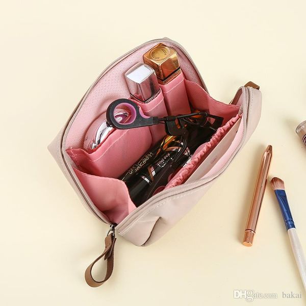 lip color makeup bag contracted lady mini wash and waterproof trumpet, hand in hand to collect bag bag
lip color makeup bag contracted lady mini wash and waterproof trumpet, hand in hand to collect bag bag