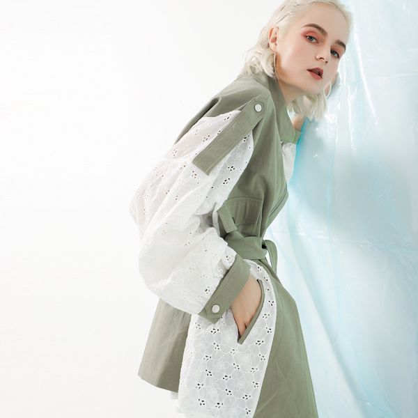 2020 new women's chic lace stitching washed coat loose mid-length windbreaker windbreaker ing, Tan;black
2020 new women's chic lace stitching washed coat loose mid-length windbreaker windbreaker ing, Tan;black