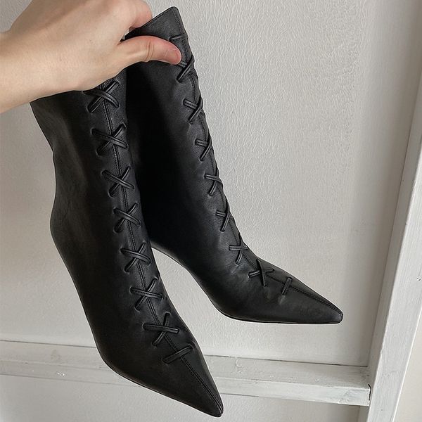 2021 genuine elegant ladies leather winter high heels party shoes dance woman new boots ankle rftt, Black
2021 genuine elegant ladies leather winter high heels party shoes dance woman new boots ankle rftt, Black