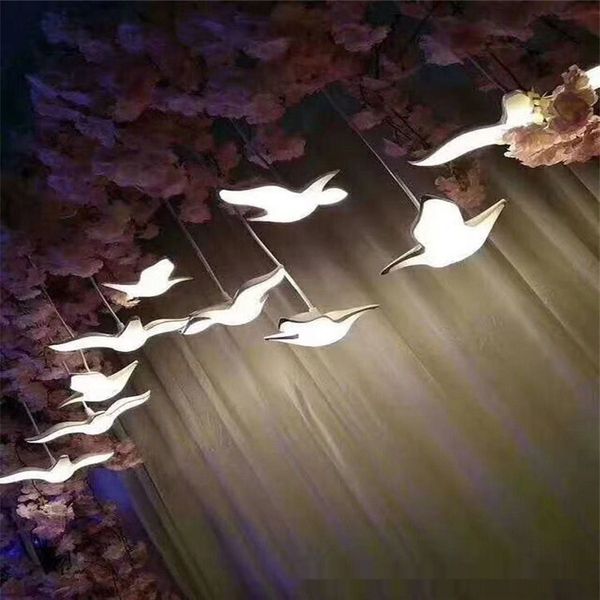 новый реквизит 10 волос света чайка летящей птица реквизит люстра люстра chandelierwedding макет этап декоративных огни fte5y
новый реквизит 10 волос света чайка летящей птица реквизит люстра люстра chandelierwedding макет этап декоративных огни fte5y