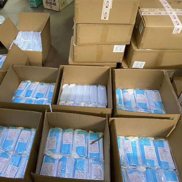 dhl factory disposable face masks thick 3-layer 300 masks with earloops for salon, home use comfortable in stock mask kid
dhl factory disposable face masks thick 3-layer 300 masks with earloops for salon, home use comfortable in stock mask kid