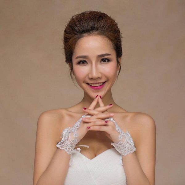 white short wedding gloves fingerless bridal gloves for women bride red lace gloves wedding accessories h jllwqg
white short wedding gloves fingerless bridal gloves for women bride red lace gloves wedding accessories h jllwqg