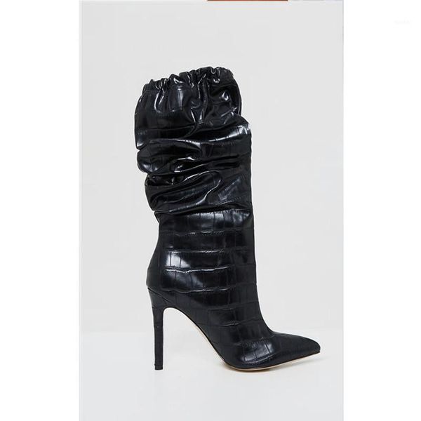 boots mkkhou fashion short leather women 2021 winter black pointed crocodile pattern pleated stiletto high heel middle boots1
boots mkkhou fashion short leather women 2021 winter black pointed crocodile pattern pleated stiletto high heel middle boots1
