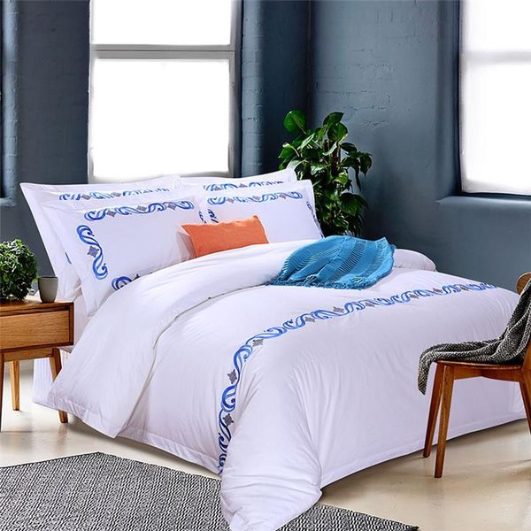 bedding sets 4pcs cotton satin embroidery luxury sets/bedclothes king size duvet cover bed sheet linens set pillowcases
bedding sets 4pcs cotton satin embroidery luxury sets/bedclothes king size duvet cover bed sheet linens set pillowcases