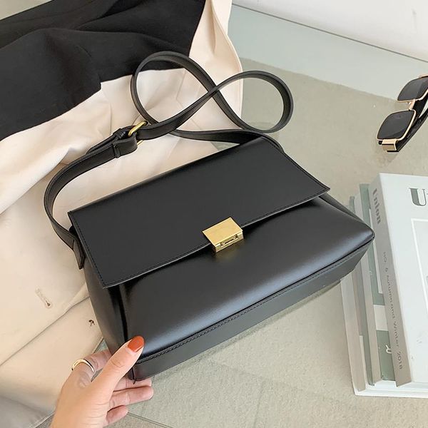 new simple small bag new fashion all-match shoulder crossbody small square bag sense of quality autumn and winter women flap pu
new simple small bag new fashion all-match shoulder crossbody small square bag sense of quality autumn and winter women flap pu