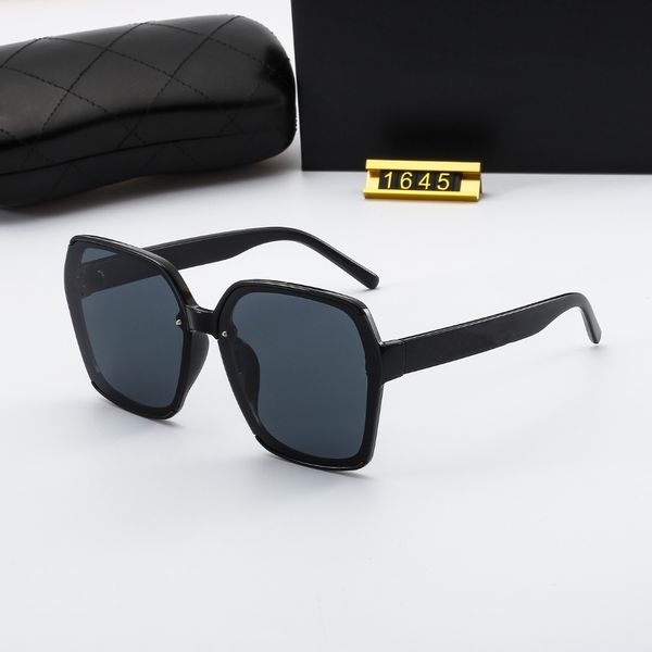 1645 vintage plastic womens big frame sunglasses oversized square brand designer female sun glasses eyewear uv400 with box, White;black
1645 vintage plastic womens big frame sunglasses oversized square brand designer female sun glasses eyewear uv400 with box, White;black