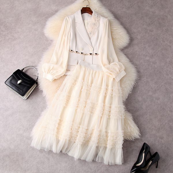 european and american women's wear spring 2022 new long-sleeved beaded coat chain belt gauze pleated skirt fashion suits, White
european and american women's wear spring 2022 new long-sleeved beaded coat chain belt gauze pleated skirt fashion suits, White