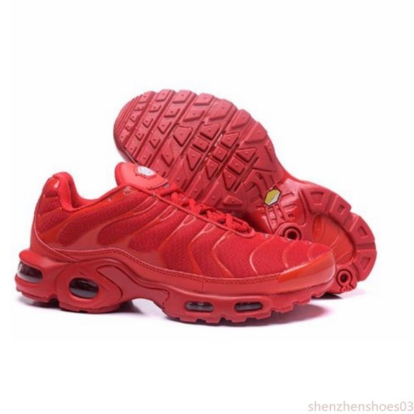 tn plus vm running shoes classic outdoor run shoes tn black white sport shock sneakers men requin olive silver in metallic s3, Black;brown
tn plus vm running shoes classic outdoor run shoes tn black white sport shock sneakers men requin olive silver in metallic s3, Black;brown