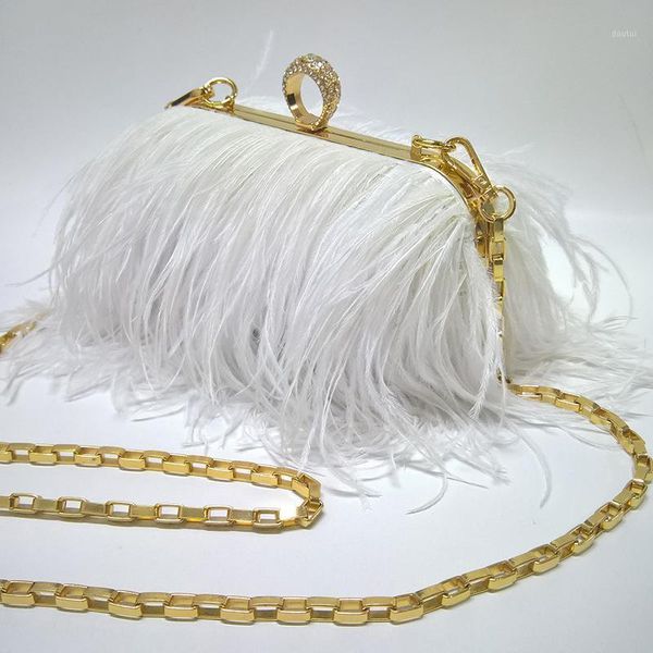 evening bags trendy solid plush shoulder bag hard-surface elegant clutches women party purse handle clutch ladies banquet purse1
evening bags trendy solid plush shoulder bag hard-surface elegant clutches women party purse handle clutch ladies banquet purse1