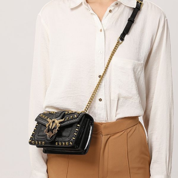 hong kong leather chain versatile small women 2020 new fashion cross hong kong swallowing multi swallowing with leather ch body small square
hong kong leather chain versatile small women 2020 new fashion cross hong kong swallowing multi swallowing with leather ch body small square