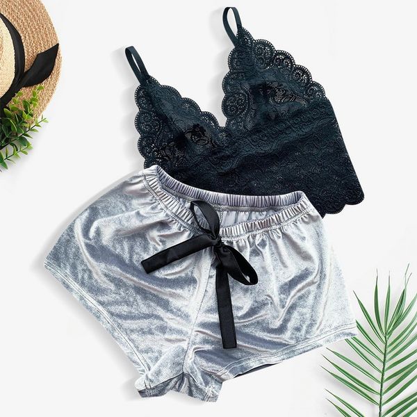 3pieces/lot pajama sets velvet satin lace sleepwear lingerie v neck bra camisole+shorts ladies sleepshirts pajama sets for women, Black;red
3pieces/lot pajama sets velvet satin lace sleepwear lingerie v neck bra camisole+shorts ladies sleepshirts pajama sets for women, Black;red