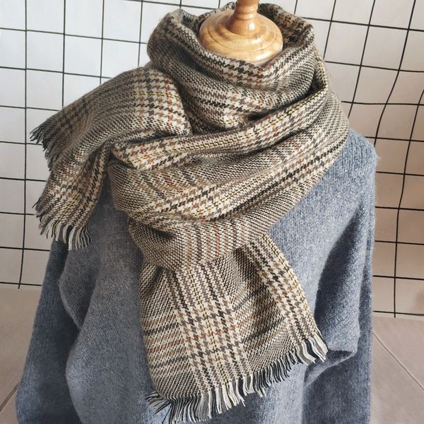 plaid scarf women's autumn and korean version versatile new british classic winter shawl bib, Blue;gray
plaid scarf women's autumn and korean version versatile new british classic winter shawl bib, Blue;gray